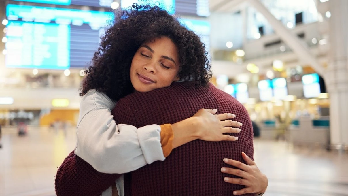 Uzak mesafe ilişki yaşayanlar dikkat! Uzmanlardan kritik uyarılar 7 Uzak mesafe ilişki yaşayanlar dikkat! Uzmanlardan kritik uyarılar