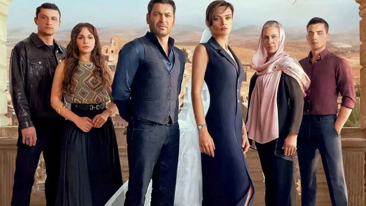 Uzak Şehir dizisine Meryem rolü için Sıla Türkoğlu mu geliyor? Sosyal medyada gündem oldu! 8 uzak sehir oyunculari ve karakterler