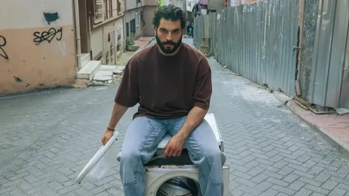 veliaht dizisinin timur u akin akinozu kimdir akin akinozu kac yasinda ve nereli 3