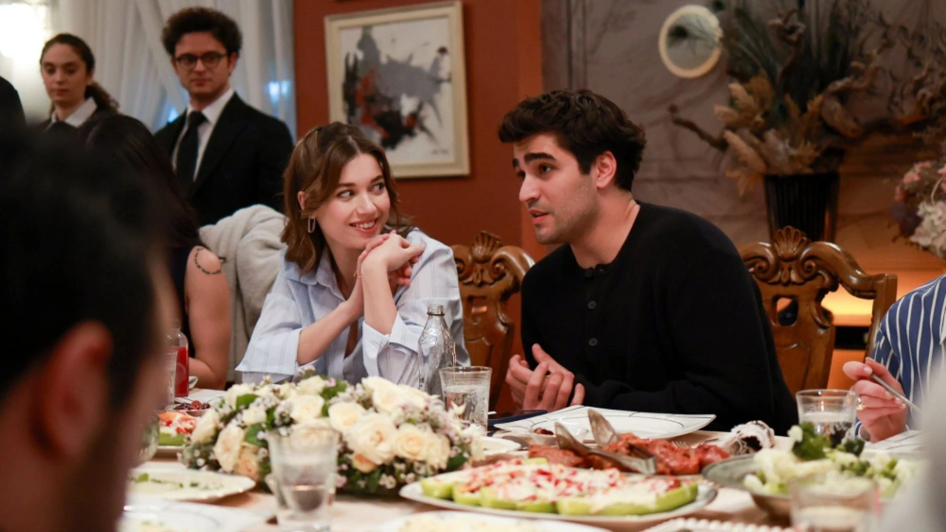 yalı çapkını 98. bölümde ferit ve seyranın evlenmesi sosyal medyayı ikiye böldü