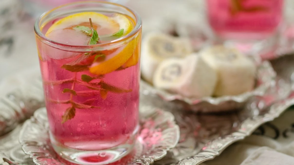 yaz sicaklarinda icinizi ferahlatacak serin serin osmanli serbeti tarifi 3