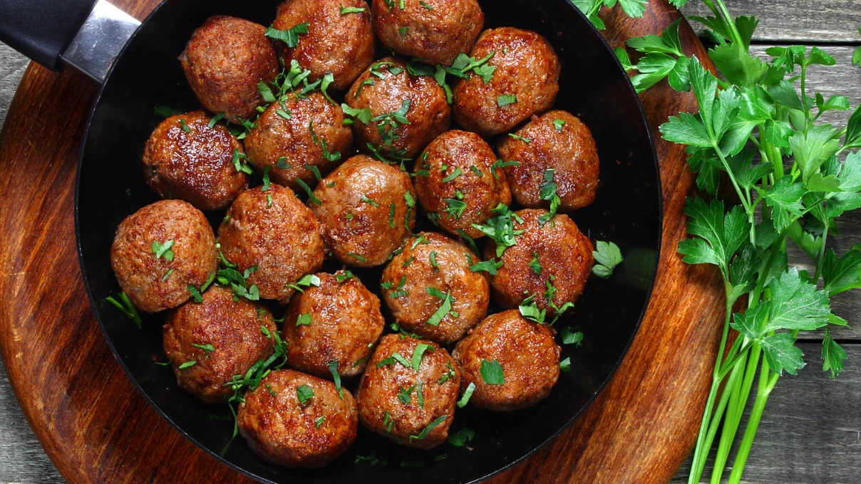 15 dakikada hazırlanan sağlıklı akşam yemeği fikirleri! İşten eve koşturan kadınlara 8 yemekk 1