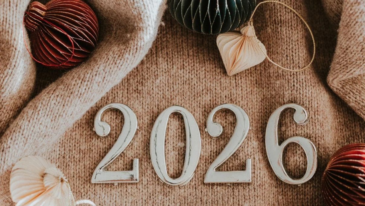 Yılbaşı 2026’da atılacak mesajlar! En aşk ve sevgi dolu 2026 mesajları 9 Yılbaşı 2026’da atılacak mesajlar! En aşk ve sevgi dolu 2026 mesajları