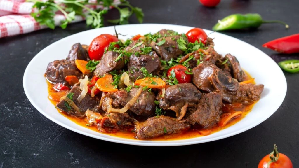 Kavurmayı unutturacak ciğer tarifi! Yumuşacık lokum gibi