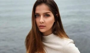 yuz yillik mucize miray kimdir ecem calhan nereli kac yasinda 4641