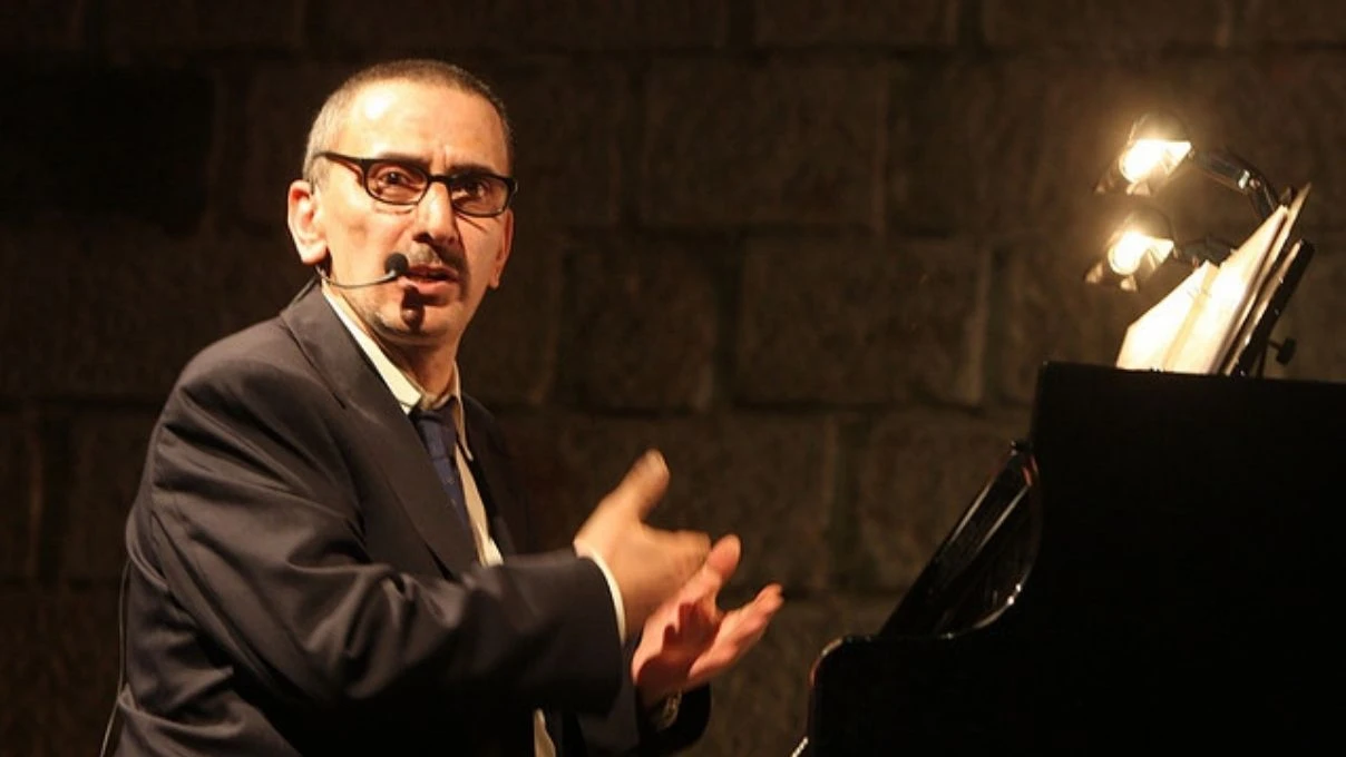 Feyruz’un oğlu Ziyad Rahbani hayatını kaybetti! Devlet makamlarından üst üste mesajlar yayınlandı 7 Feyruz’un oğlu Ziyad Rahbani hayatını kaybetti! Devlet makamlarından üst üste mesajlar yayınlandı
