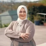 zuhal topalla yemekteyiz derya sozuer kimdir kac yasinda nereli